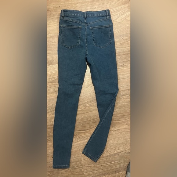 Ripped jeans - Picture 3 of 5